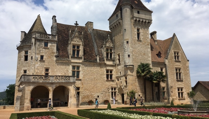 Châteaux et bastides